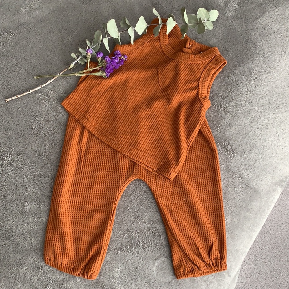 Brown waffle 2 piece